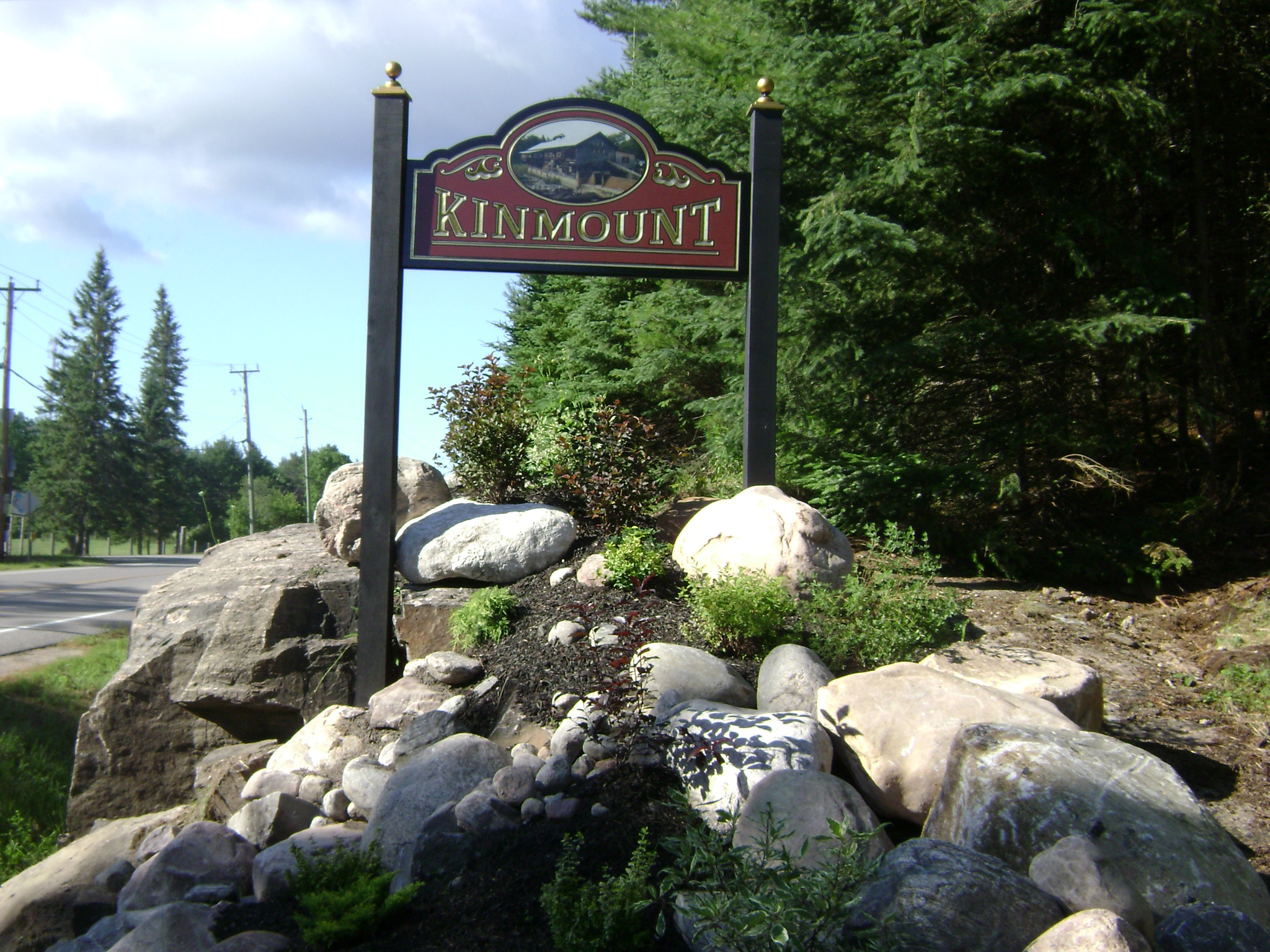 Welcome to Kinmount Sign