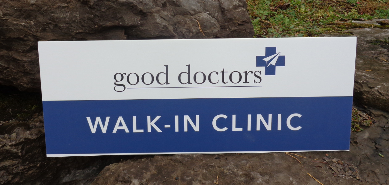 Walk in Clinic sign